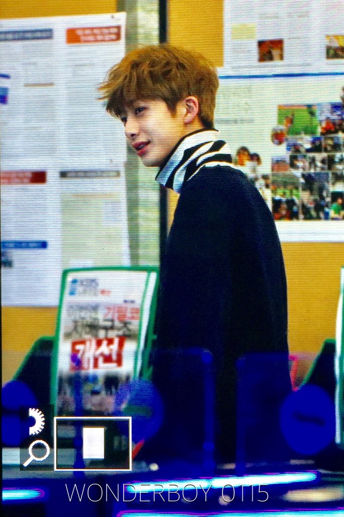 Wonderboy0115's tweet photo. 161013 KTR
🙌🏻
#HYUNGWON #형원 #MONSTA_X #몬스타엑스 #GUILTY #FIGHTER @OfficialMonstaX https://t.co/NFQNJZq2hH