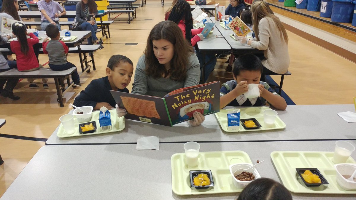 wsdWELL's tweet photo. WHS read with learners at LGES. #earlylearning https://t.co/Iw9d3sgPcW