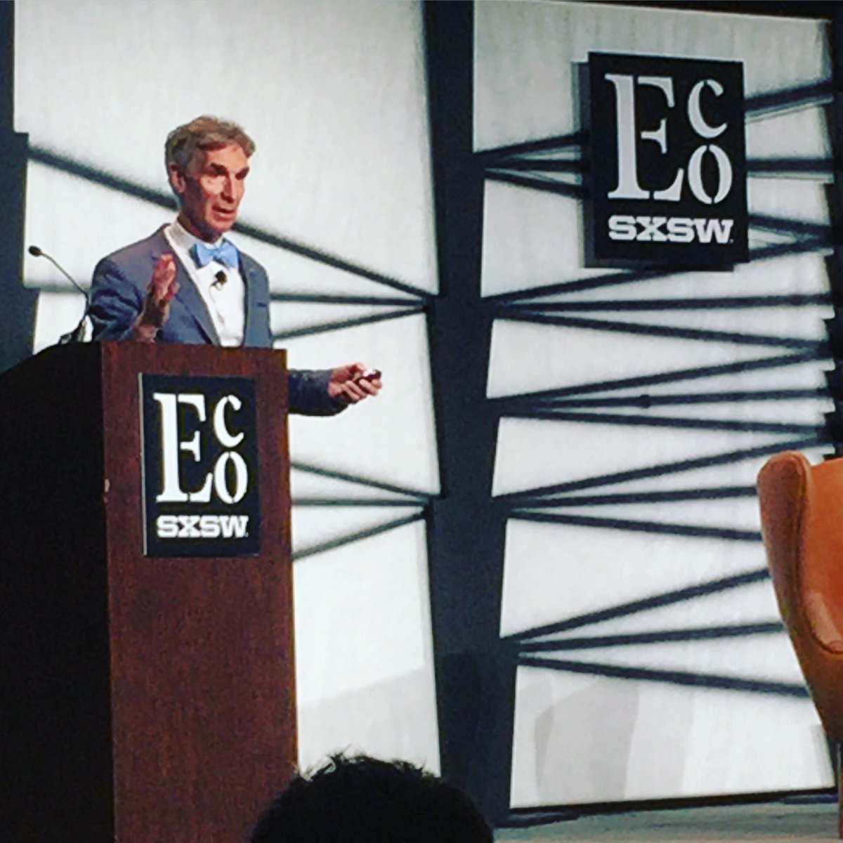 Konstandena's tweet photo. "#thejoyofdiscovery; that's what science is about!" Thanks @BillNye @sxsweco for a great finale! #sxsweco https://t.co/gsZwVCbD4z