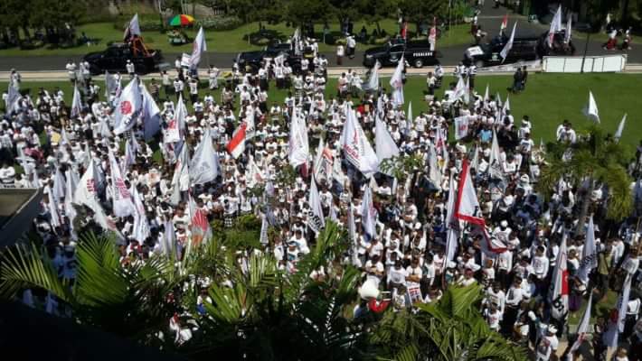 Ajaib  DPRD Bali punya ilmu menghilang , pak <a href="/jokowi/">Joko Widodo</a> hrsnya segera batalkan perpresno51/2014 !#BaliTolakreklamasi