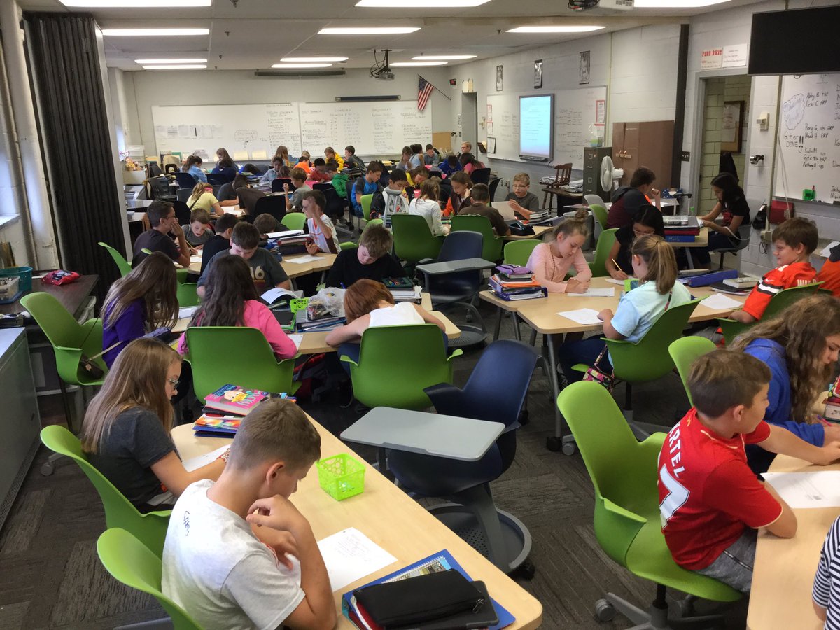 MsHillMMS's tweet image. Two happy teachers! See what we see...over sixty kids all working well in their groups! 7th period...you rock!