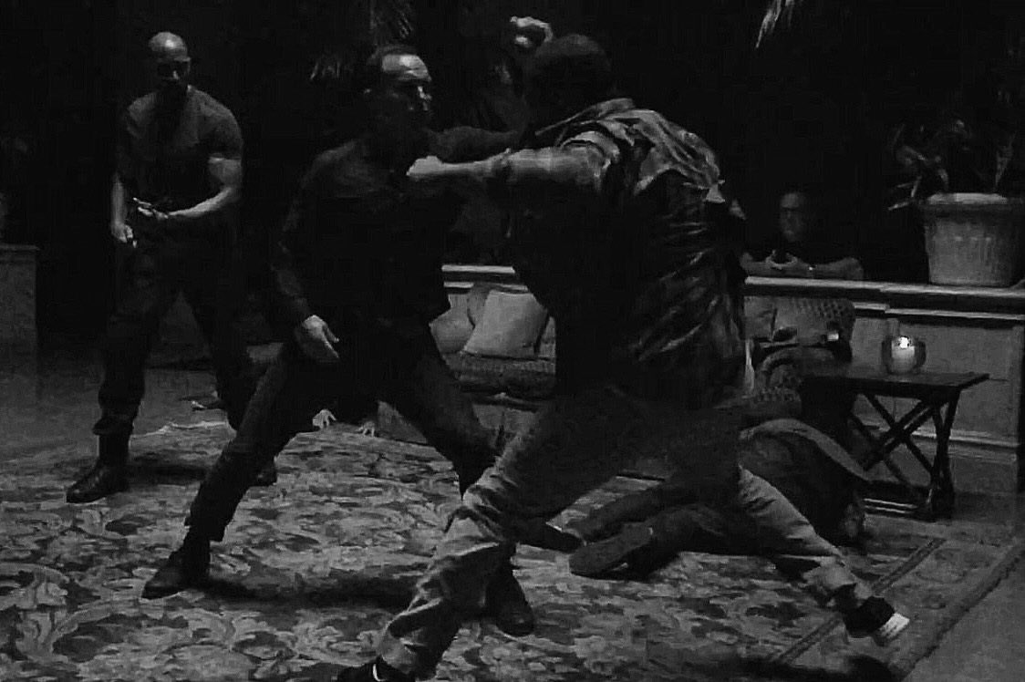 TheCGReporter's tweet photo. Prepping one of the great fights from #AgentsofSHIELD ep 4.03 ("Uprising") #HenrySimmons @clarkgregg (@StuntsUnlimited) https://t.co/FnKd63Dtvc