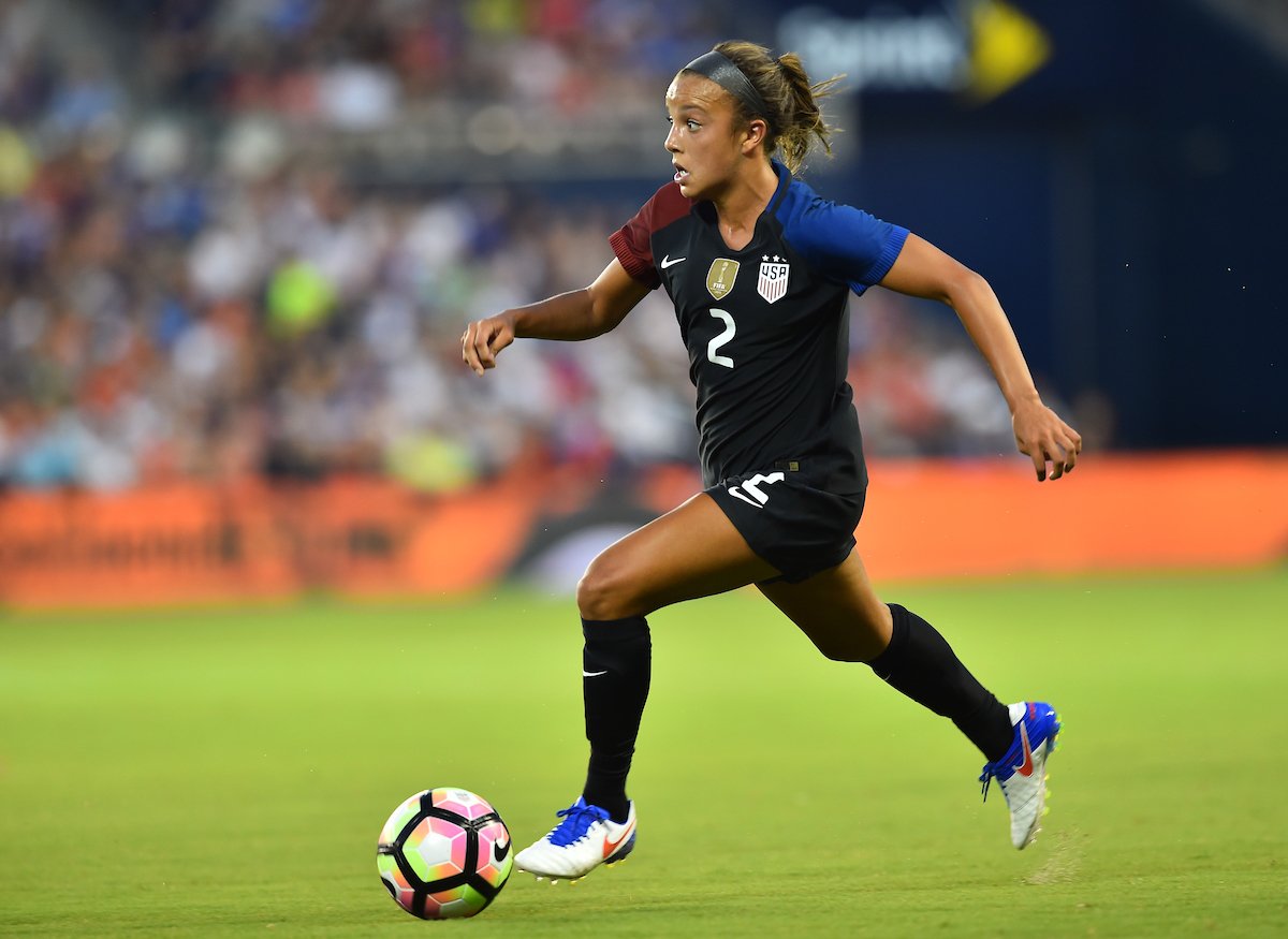 USYNT's tweet image. She's the youngest U.S. player in history to score at Olympics. Learn more about U20 WNT captain, @malpugh: ussoc.cr/2eaZOcB. #MalPal