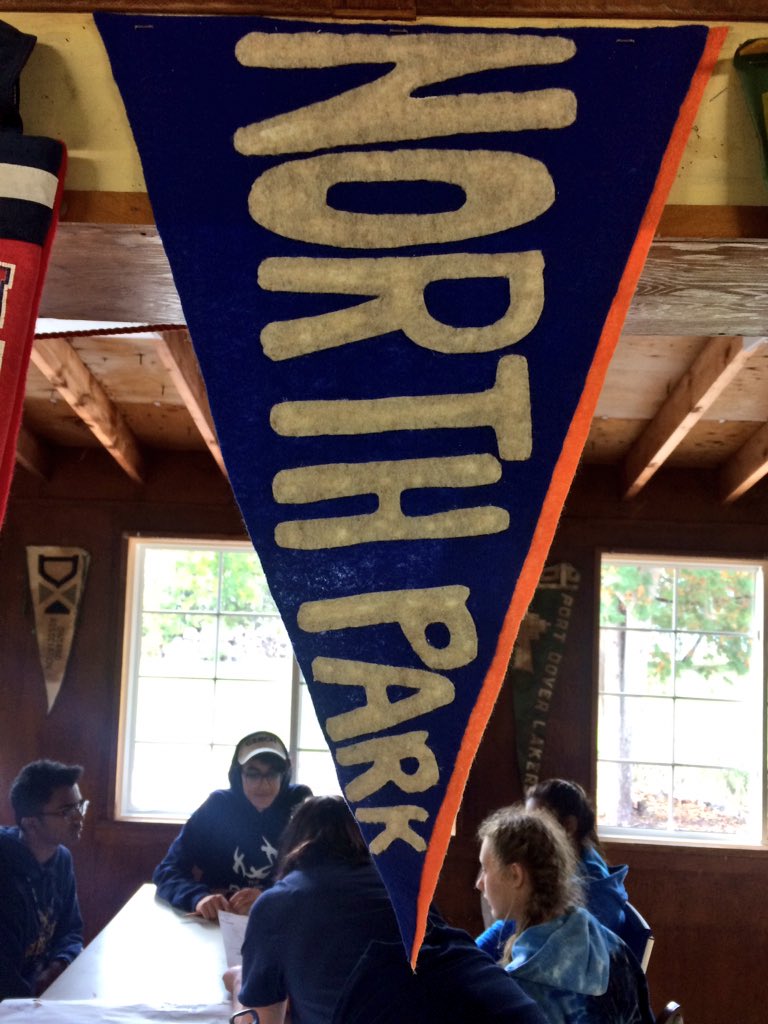 sarahmuma's tweet image. .@PeelSchools representing in the Alumni building @OELC - counted 15 different high schools 👊🏻 #peelfam #leadersthroughtheyears