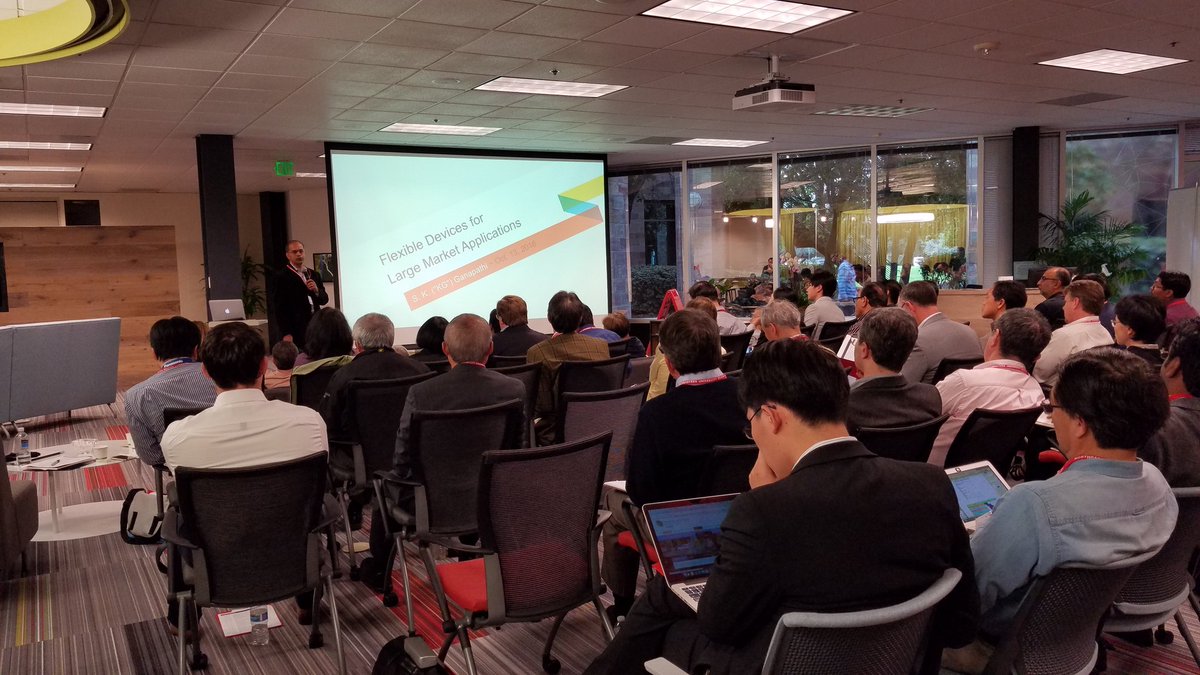 NUSiliconValley's tweet image. KG Ganapathi, CEO of Invis Technologies Corp., presents Flexible Devices for Large Market Applications. #IEEENUSensors2016 #FlexibleTech