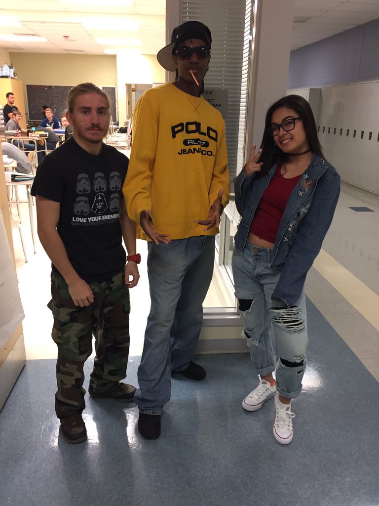 AP_JonesHCPS's tweet photo. #AHSHomecoming2016 https://t.co/2O8RAb2GSD