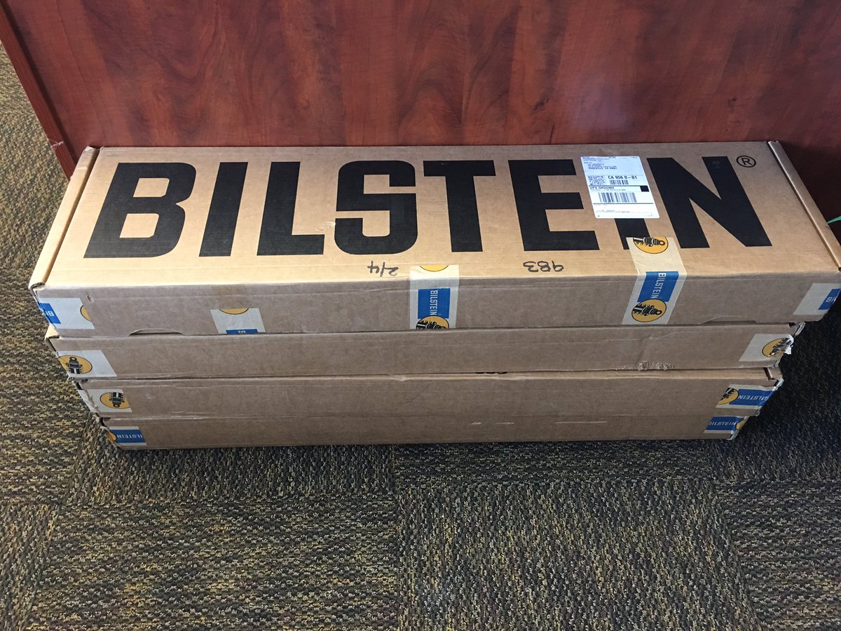jeepgrandzilla's tweet photo. The Grandzilla team is excited to receive our new #Bilstein B8 8125 Coilovers in today. @BilsteinUS, you guys ROCK!!!! #RockCrawlerMag #WJ https://t.co/LZim5YySvA
