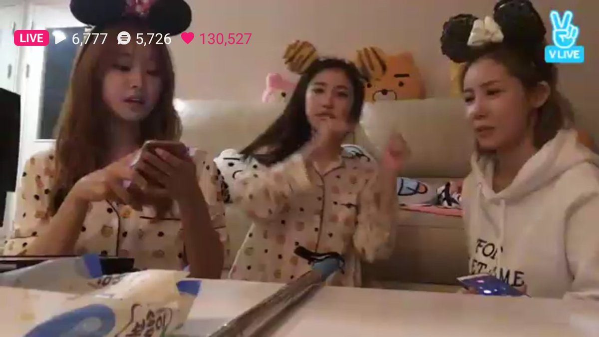 secreteentop's tweet photo. @Secretimehs @supahana @SECRETsongjieun #7YearsWithSecret #Secret7thAnniversary https://t.co/WbLzIv48BA