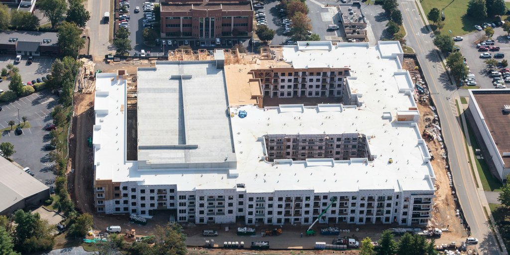 LiveAtEmblem's tweet photo. #TBT: October 3. Progress moves full steam ahead. Who can't wait to call this home in 2017? https://t.co/qLzUwcihmc
