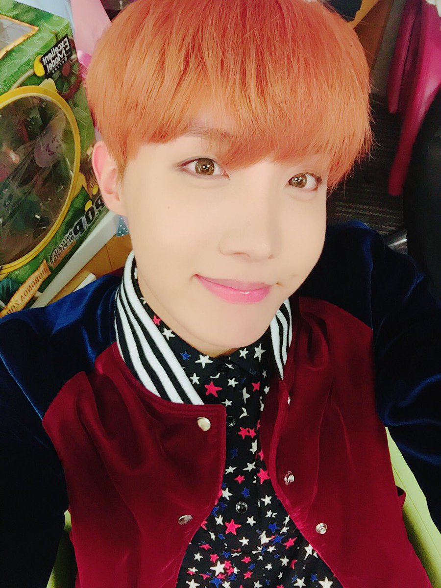 BTS_twt tweet picture