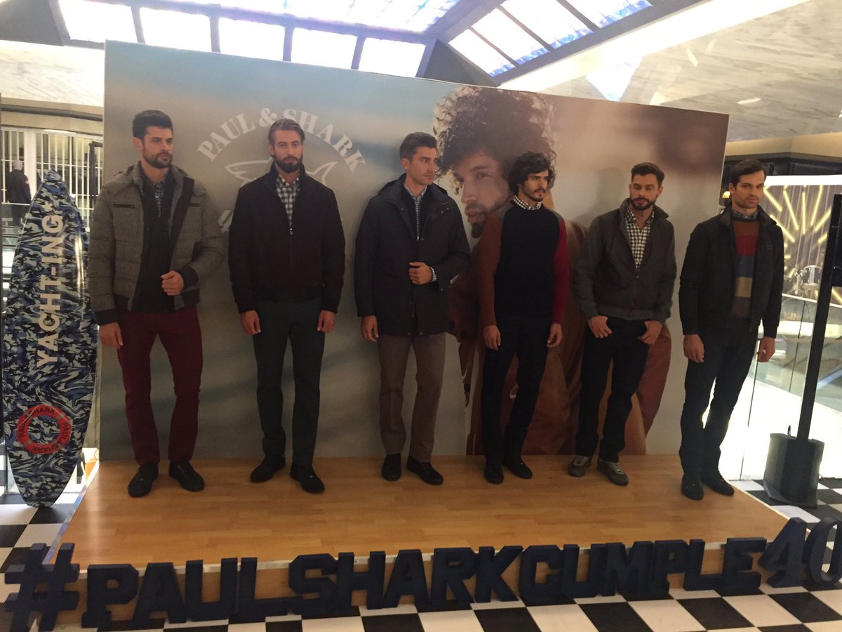 MHMX's tweet photo. Celebrando que #PaulSharkCumple40 #EstiloMH https://t.co/6NvM1LJuDK