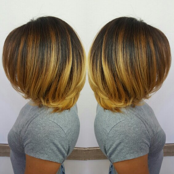 bleuroots's tweet photo. Does this make you want to go short &amp; get a balayage ombré, too? Our stylist, Maria, can help you out! 💁🏻 #balayage https://t.co/Ul2BIo4ysP https://t.co/MEViqrqc2n