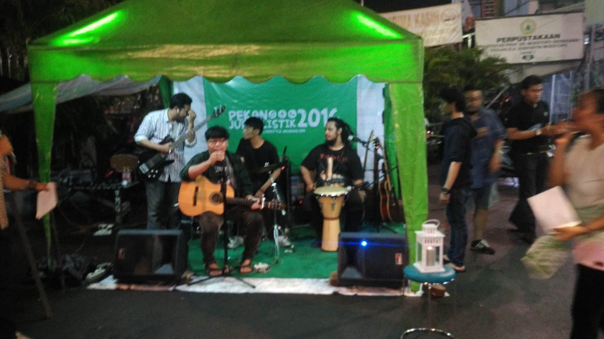 Amal gama dengan aliran rock ethnic? Hmmm