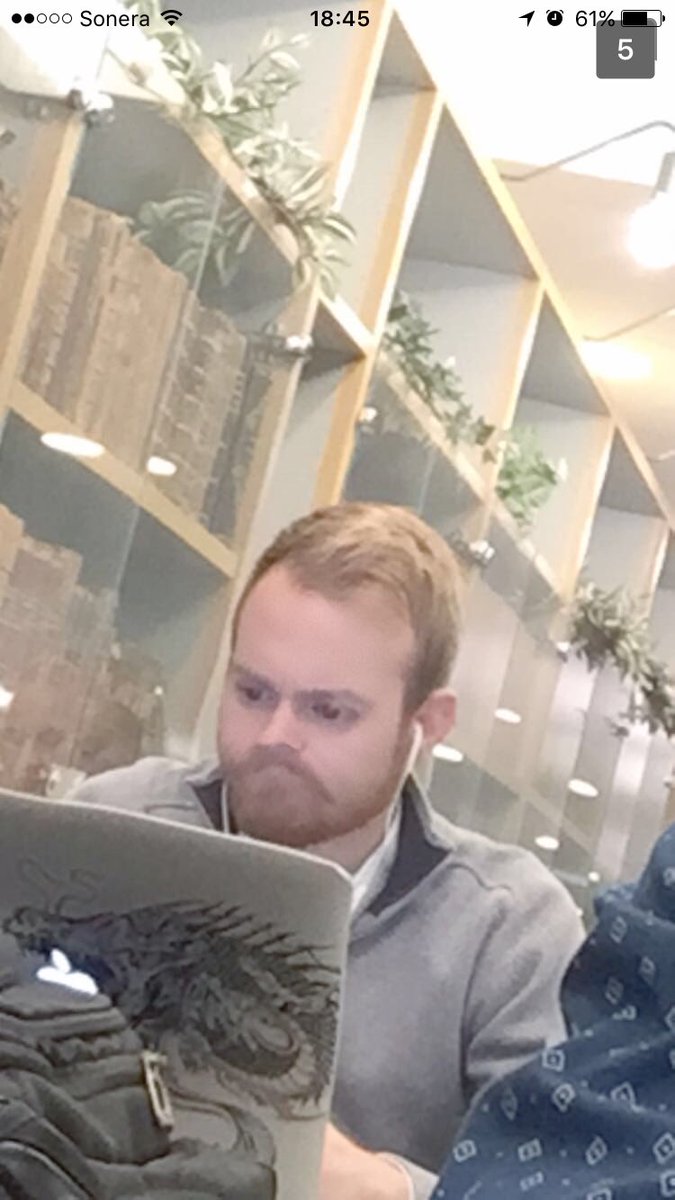 trab93's tweet photo. Trying to focus on my paper...😫 #hanken #university #erasmus https://t.co/90F1oIbVcq