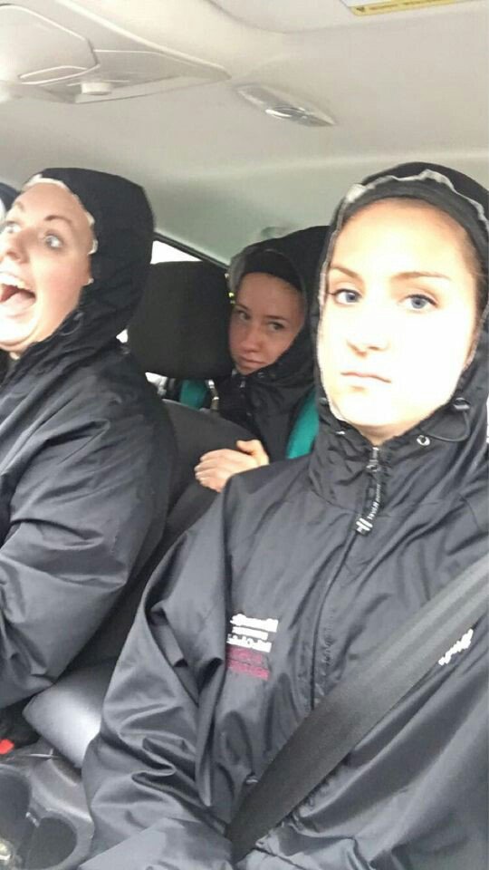 luedecke_kelsey's tweet photo. Ugly and proud on rainy days! #toesquad https://t.co/fNNnalRdci