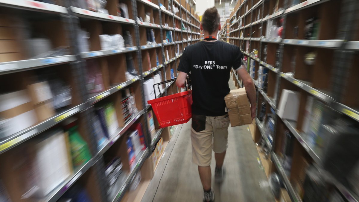EspinalLab's tweet image. Tell Us Your Horror Stories About Working in an Amazon… dlvr.it/MRth5K #amazon #warehouse #amazonemployees #seasonalworkers