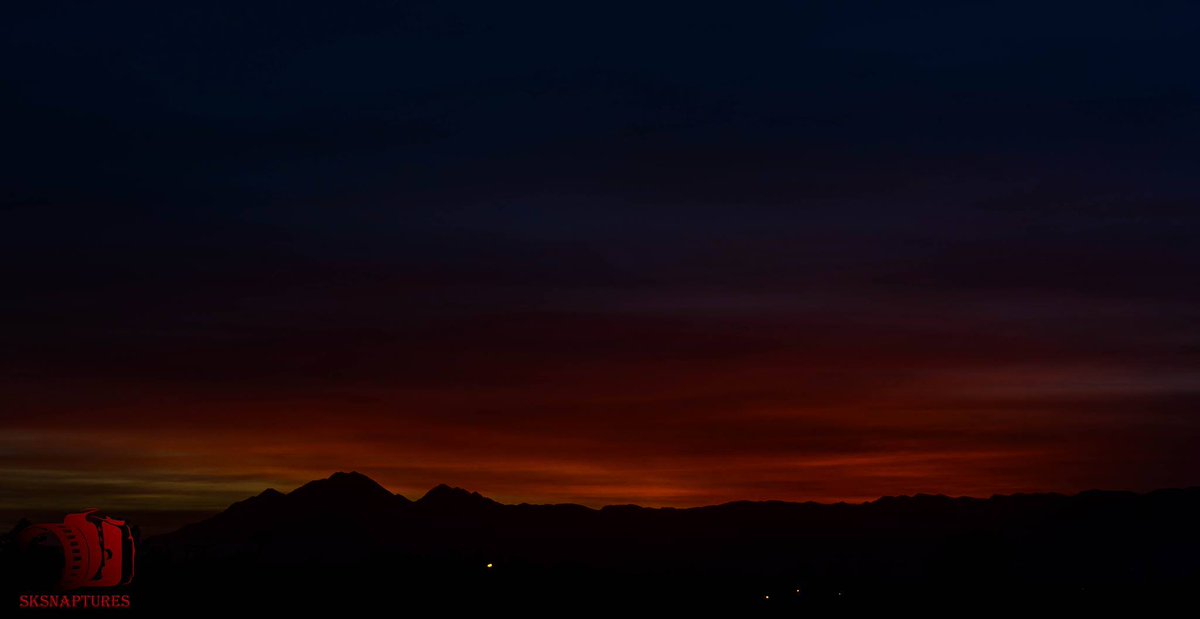 discoverbaloch's tweet photo. A beautiful sunset from Quetta city, Koh E Chiltan is in view.
PC: SK Spnaptures
#Sunset #QuettaMountains #ChiltanInView https://t.co/y2hpc95Jnj