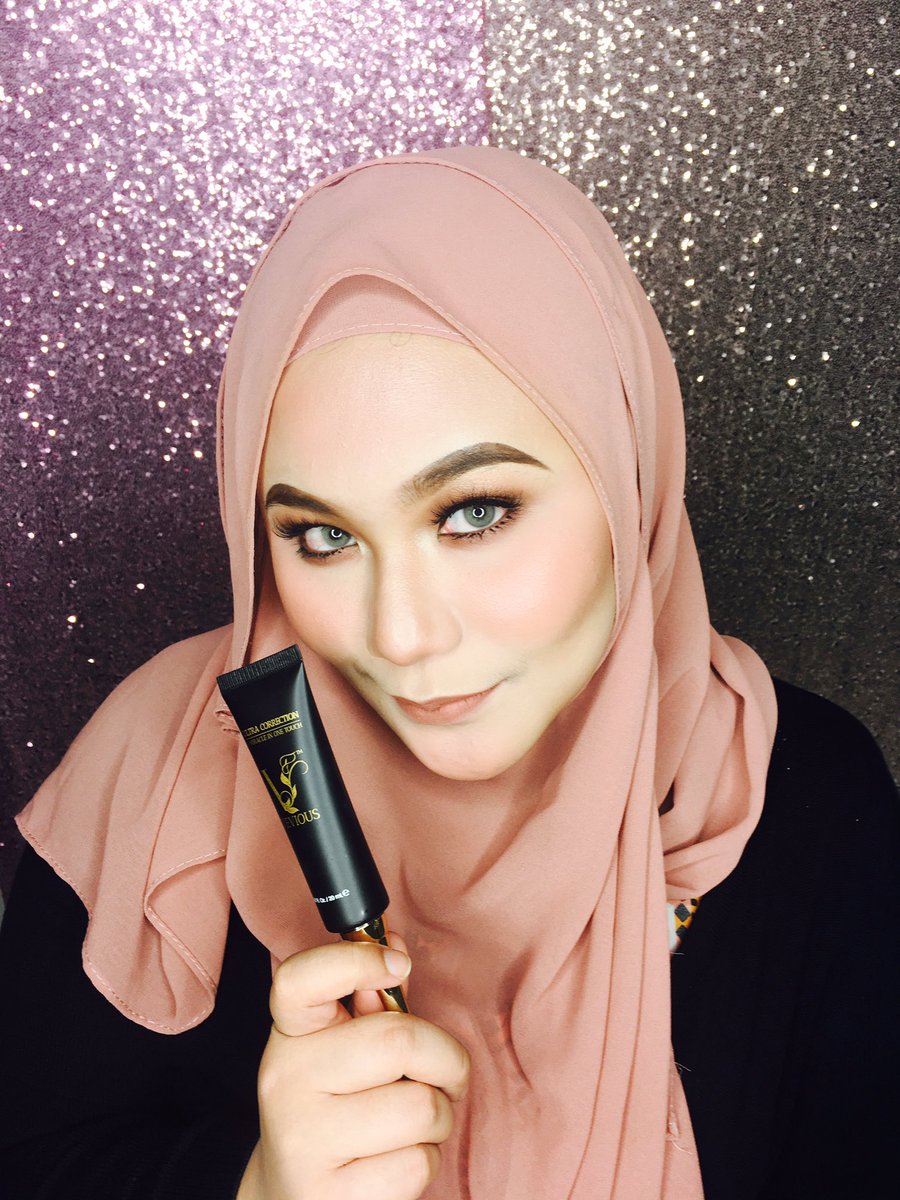 VeviousHq's tweet photo. Xnak mekap bercapuk? Nak glowing sehingga 16-18jam sehari? #vevious lah😋 https://t.co/VUOH4I91QR