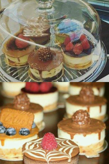 AZilent's tweet photo. Mini cheesecake #de_metro_bakery #octoberDPmenus #sweets #foodgasm #bakery @DP_BISTRO https://t.co/oifRbFkaVB