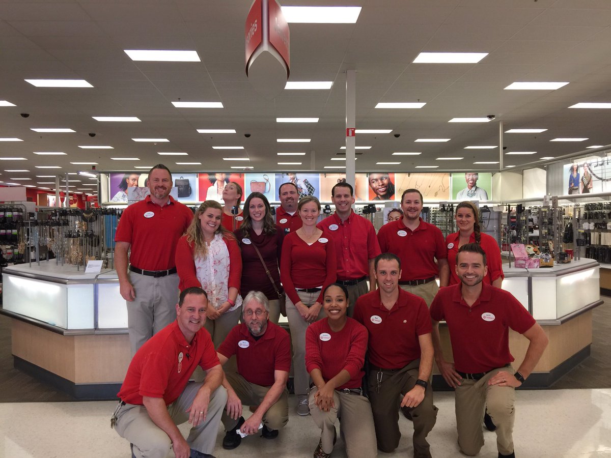 T1391 Charleston South looking great after being directly under the eye of Hurricane Matthew! #thankful #claraface