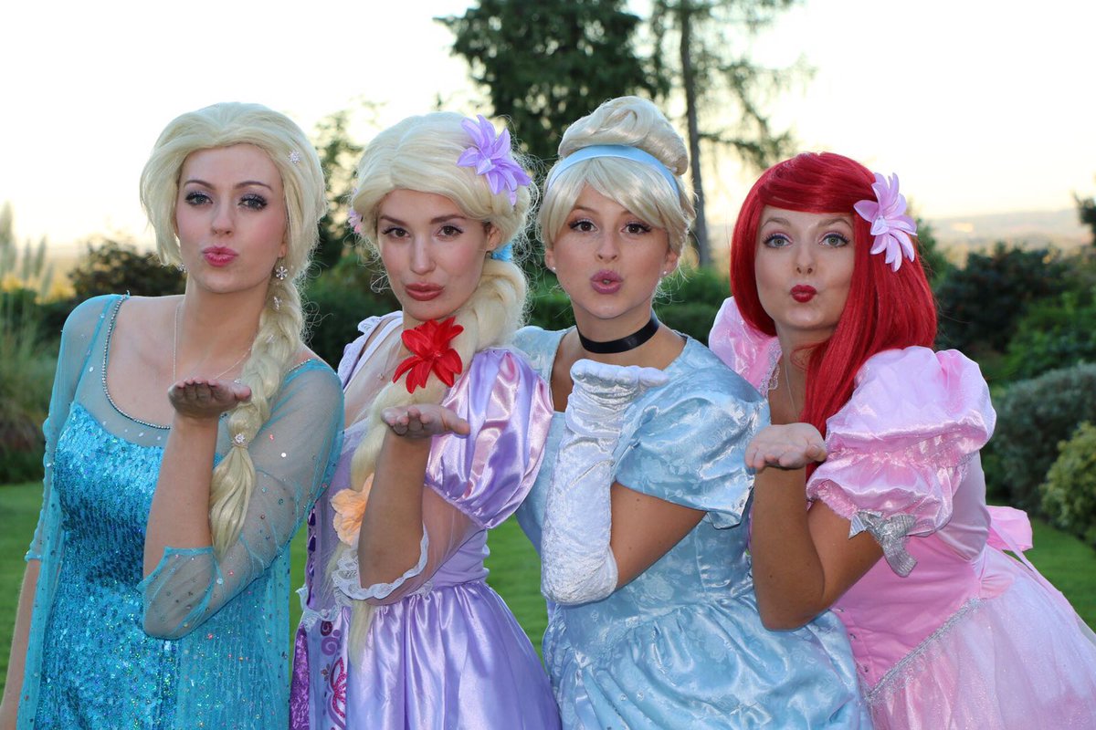 BellaEvents_'s tweet photo. Tickets now on sale for our *Valentine's Princess Tea Party* at Hoebridge GC, Woking, on 12/02/2017! More info here:
https://t.co/wBl9zUgnvr https://t.co/g9TO3jASta