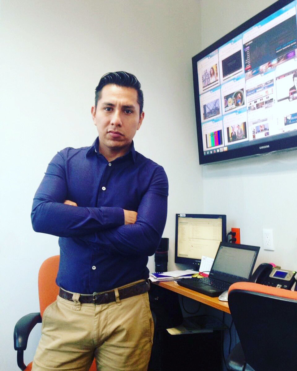 chuchin_hervert's tweet image. Sí, estoy molesto 😾...
#QuisieraComentar #ValeVergaLaVida #BuenJueves