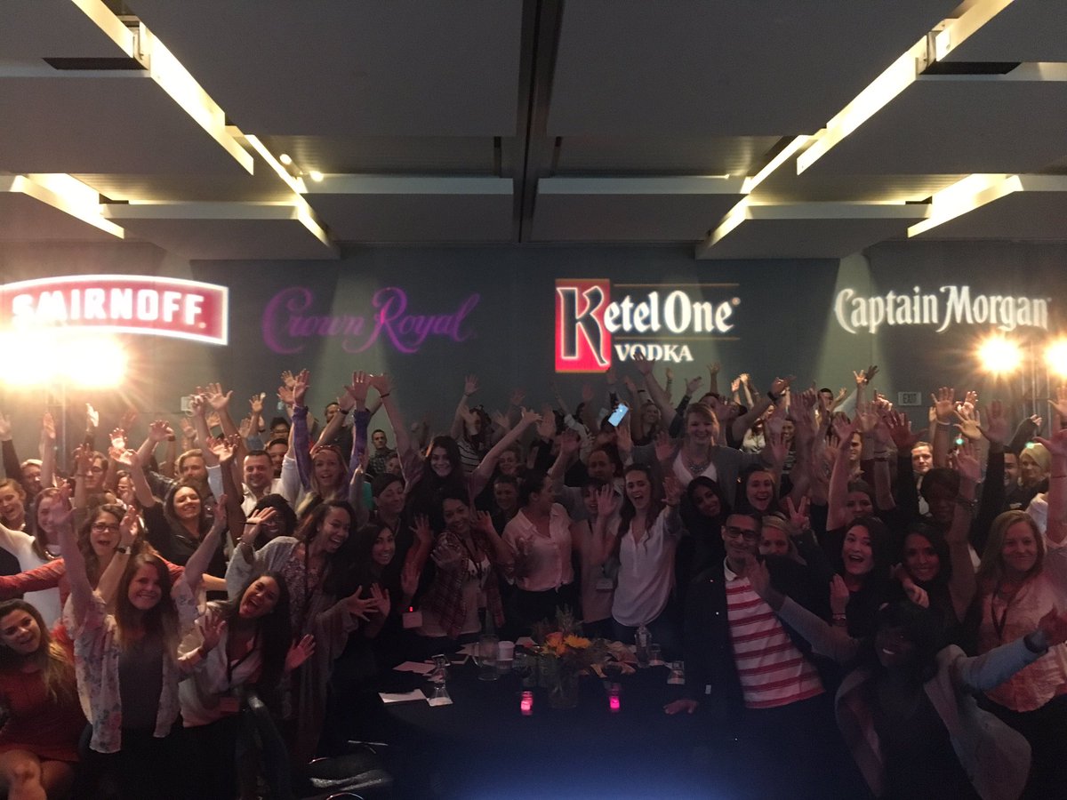 steveGOgreen's tweet photo. Excited to be leading a social media workshop at @WScottsdale with team @Inspira_Mktg and @Diageo_NA #InspiraGTAZ https://t.co/wfTkRcwdBJ