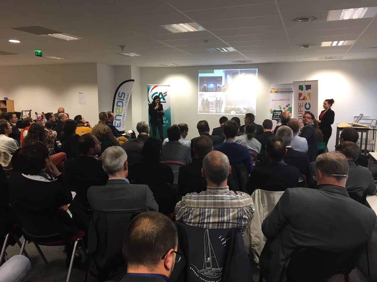 Herve_Pillaud's tweet photo. Soirée de clôture #innoweek2016 @LRSY_ville depuis 4 ans à #LRSY grâce à @VendeeRS mais ça c'était avant 🤔😉🙀 https://t.co/255V4sEspX
