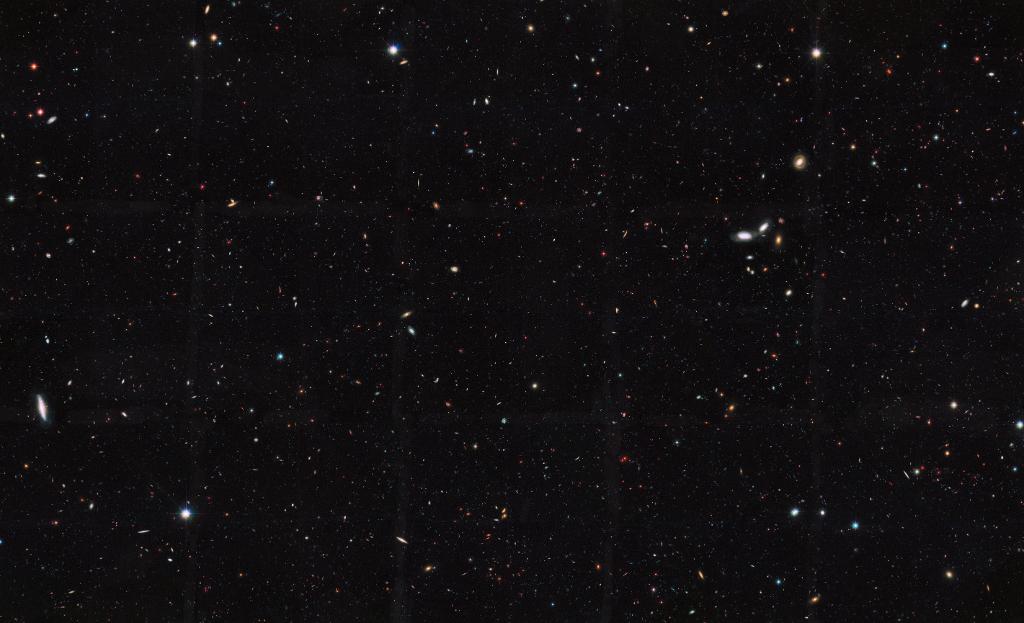 The universe is crowded! <a href="/NASA_Hubble/">NASA Hubble</a> reveals 10 times more galaxies than previously thought - estimated 2 trillion: go.nasa.gov/2dMN7rs
