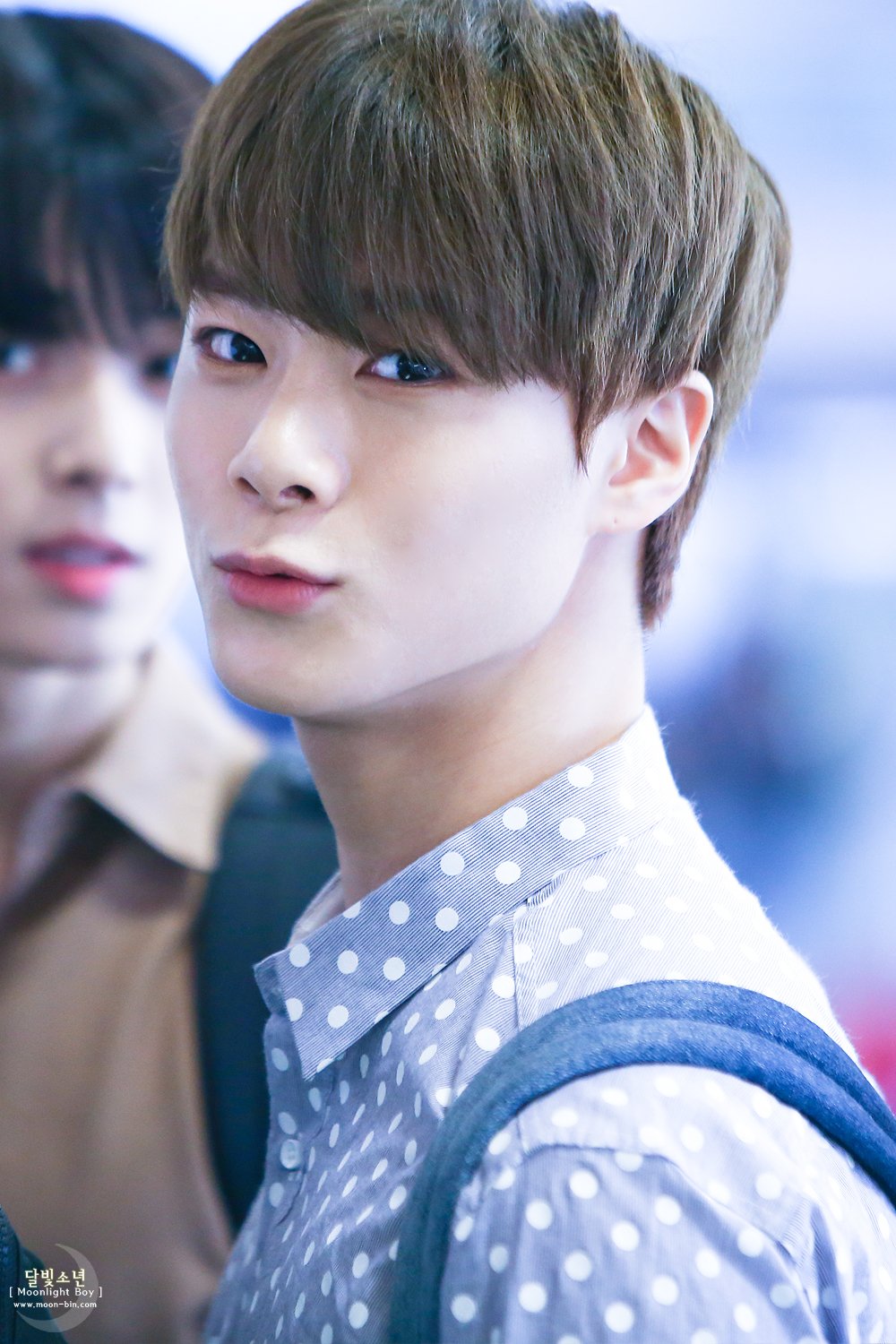 CuqbdeSUEAA72uj.jpg:orig