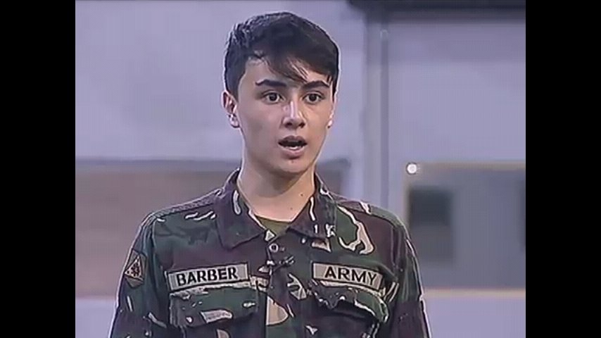 PBBEdwardOFC's tweet photo. Harap sa kanan ahh! Goodjob Edward 👏 #PBBGetInFormation https://t.co/TDQzeJpGCs