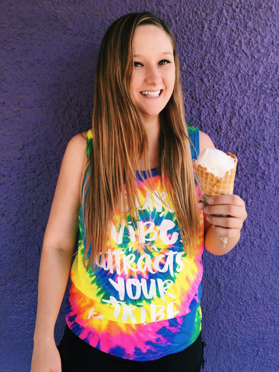 asu_kd's tweet photo. A happy belated 21st birthday to our amazing sister @rachael_stott! We hope you had a great one!π #asukd https://t.co/v6r450hMBS