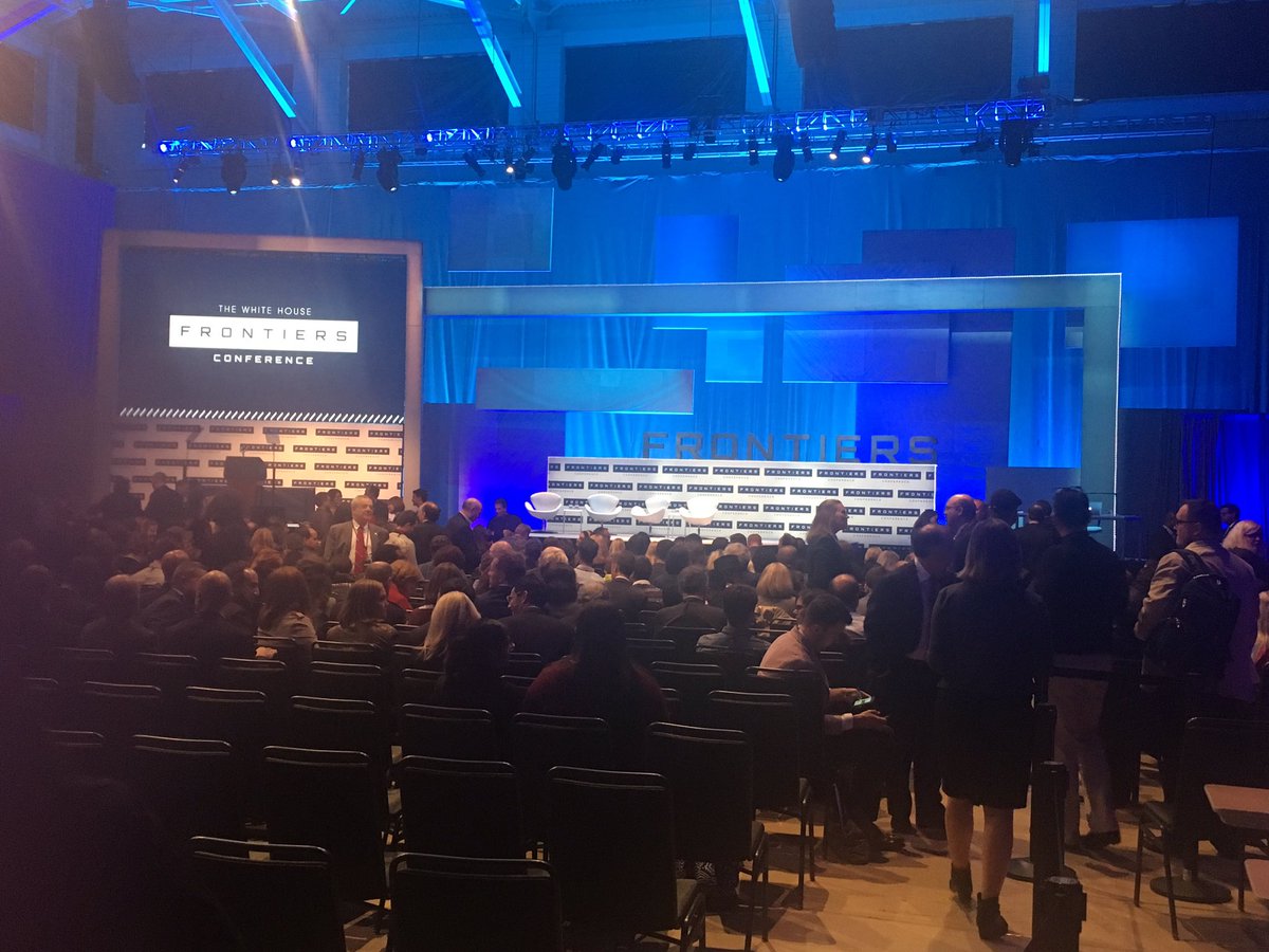 PBT_Tech's tweet image. Waiting patiently for President Obama