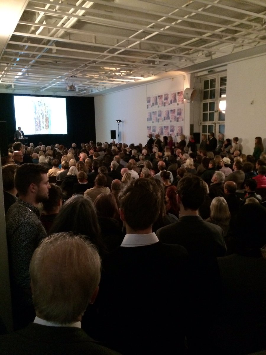 Haus Der Kunst On Twitter Volles Haus Zur Eroffnung Der