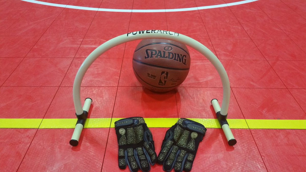 hoopdrillscamps's tweet photo. The #powerhandz newest product is here! #powerarch #hoopdrillscamps https://t.co/M7Y0wYA6fz