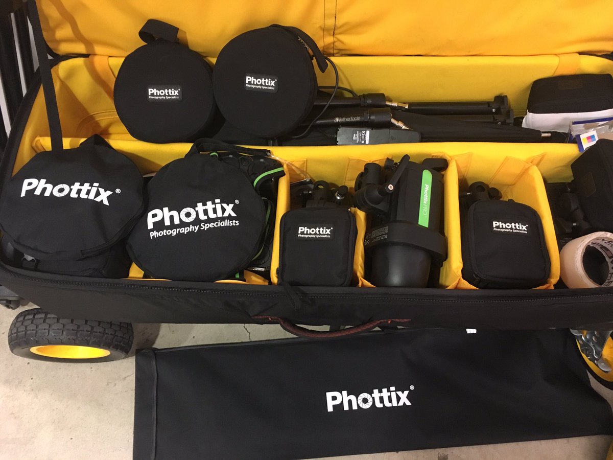 Looks like there is a definite  <a href="/phottix/">Phottix</a> theme in my light kit...