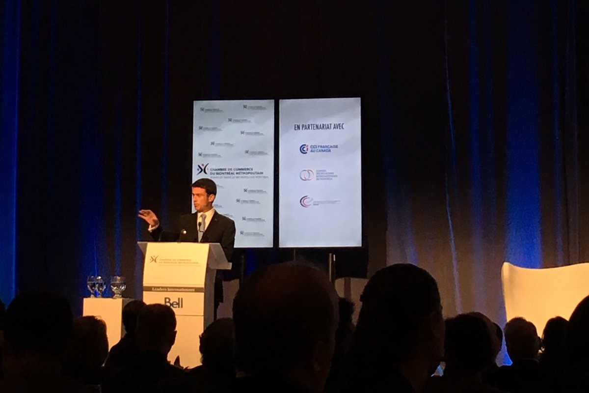 SergeSasseville's tweet photo. .@manuelvalls devant @chambremontreal à propos de l'AECG "Quand un accord est bon pour chacun, on le signe sans état d'âme" #ccmmqcca https://t.co/2sd7Sf4m7Y