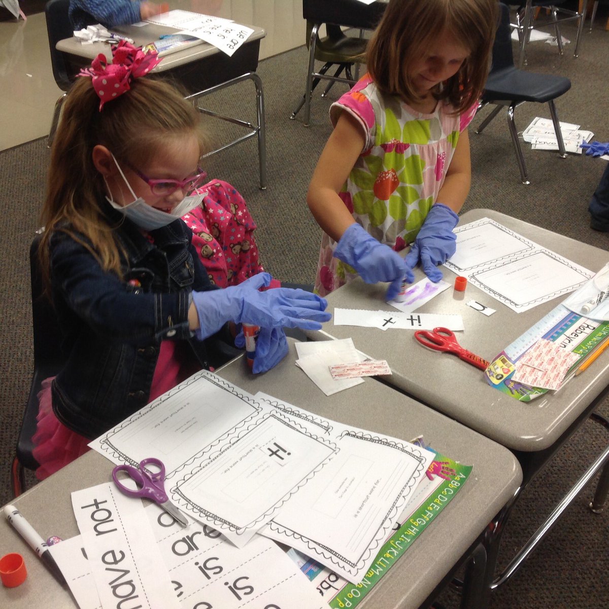 mack1stgrade's tweet photo. The operation tables were open for business with first grade contraction surgery😷 https://t.co/OTADCJKTNM