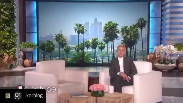 WTipnology's tweet photo. 😂😂😂😂 #Repost with @Repostlyapp #KORBLOG #EllenDegeneres #GalaxyNote7
I was about to get o… https://t.co/dwlD3kkPis https://t.co/ZSfndtIm5q