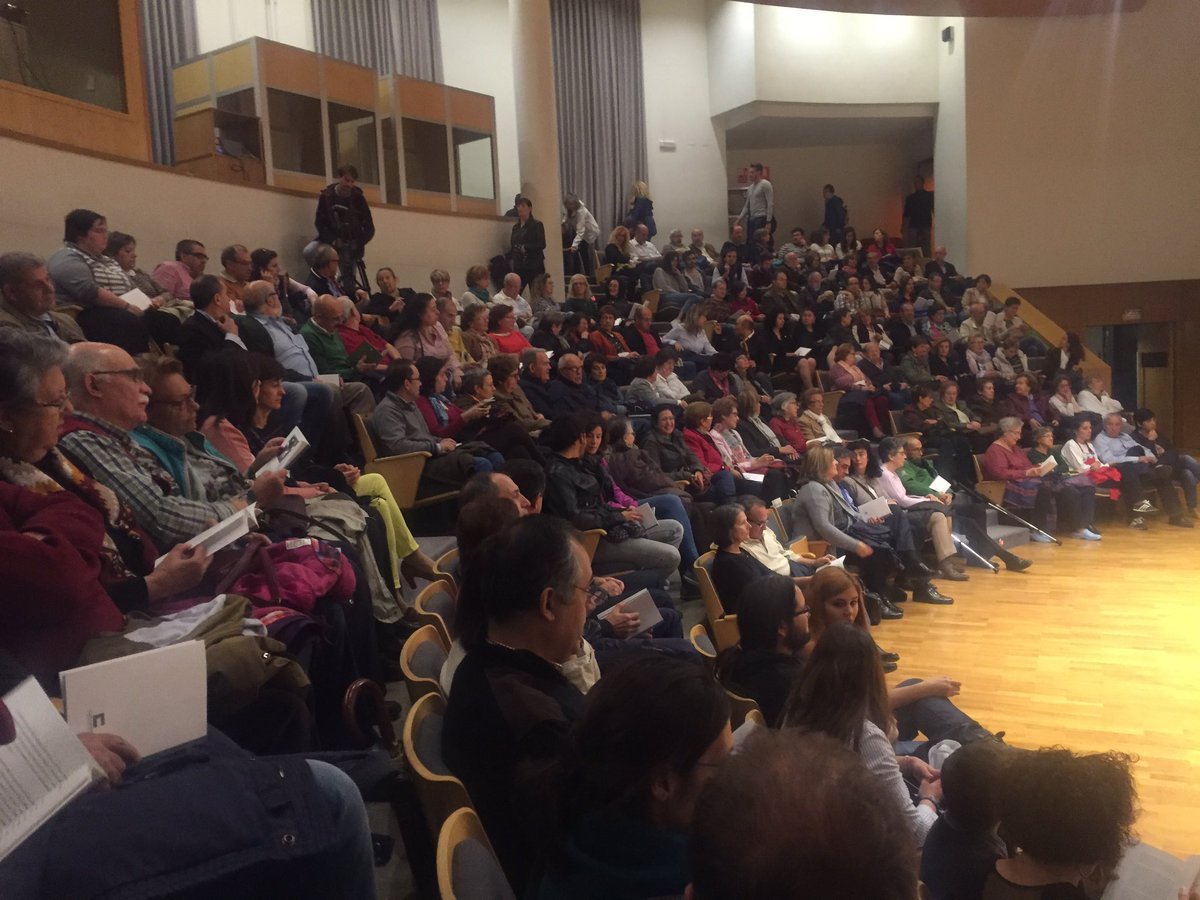 Cuenca20A's tweet photo. Mucha expectación para redescubrir Cuenca, el precoz documental de Carlos Saura recuperado por el #Cuenca20A. Una cinta muy especial. https://t.co/iUJnqF4OCY