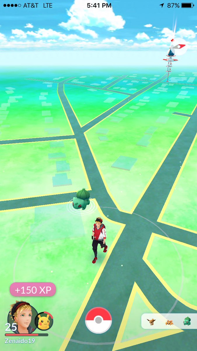 Zenaido's tweet photo. Caught the last #Bulbasour and #Ivysaur I needed to make my very first #Venusaur #PokemonGo https://t.co/Eq0OsjXY32