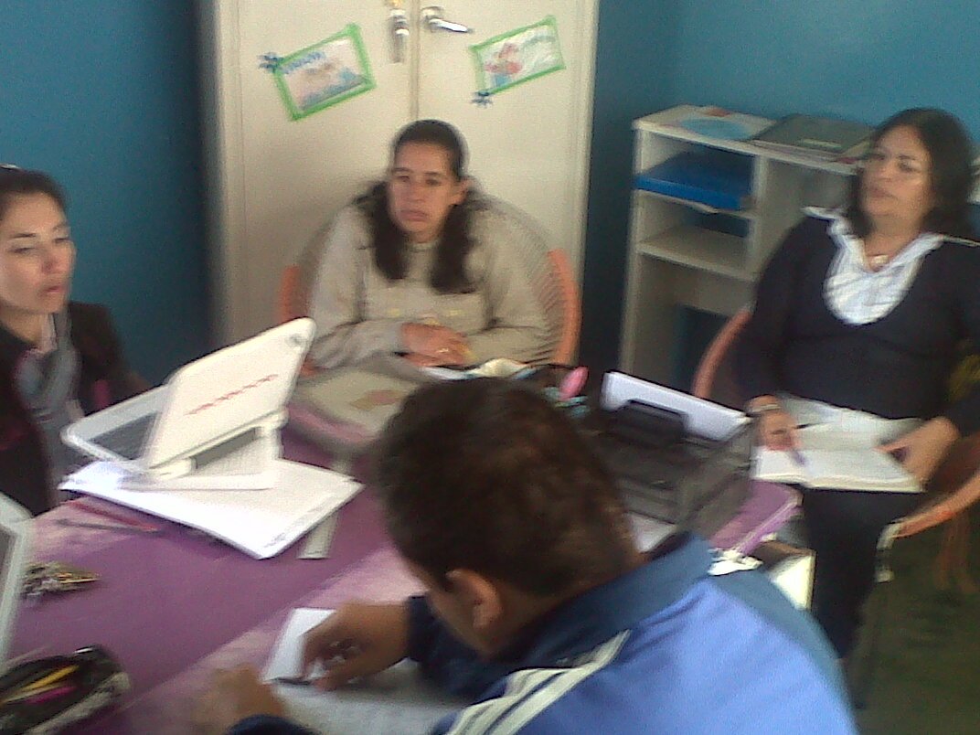 padrejusto1942's tweet photo. Reunion de Docentes relacionada con la autoevaluacion https://t.co/GuWHdo8jUr