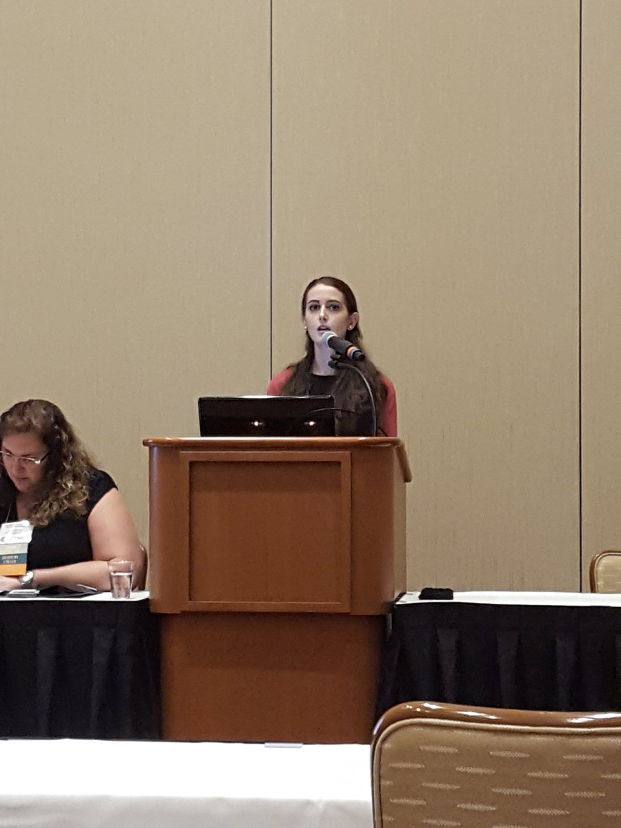 DrKaz70's tweet photo. @AU_Forensics @arcadia1853 MSFS student Amanda D'Orazio presenting her research #NEAFS2016 https://t.co/vzz4rBV6iu