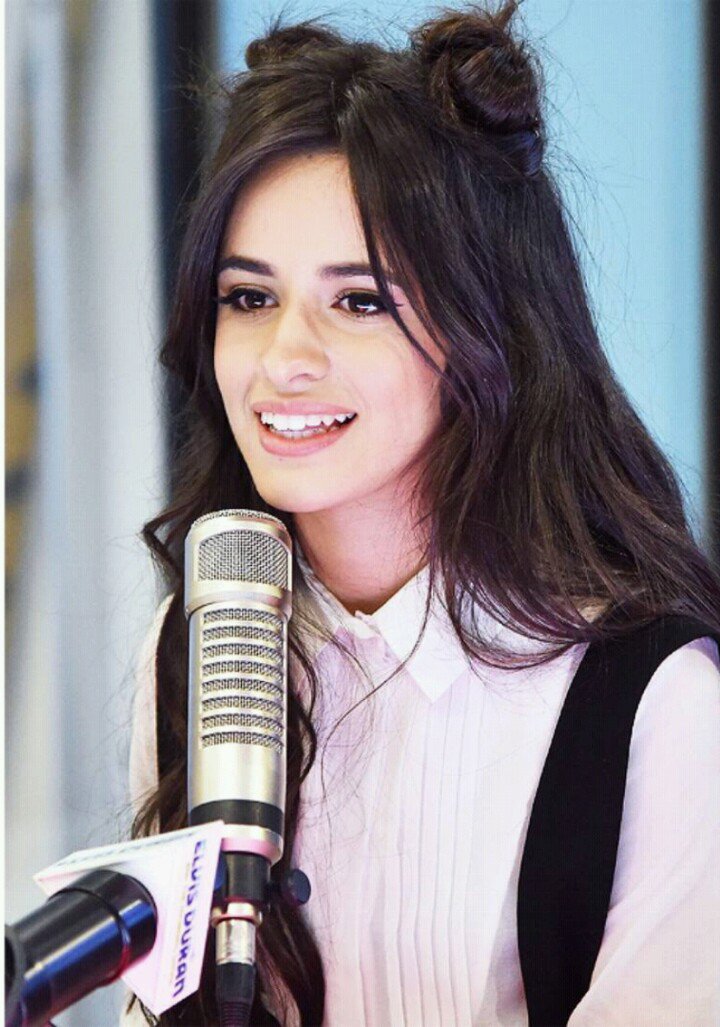 helpfollowhp's tweet photo. QUEREM O NUMERO DA CAMZ? 
🌸Siga o projeto🌸
🌸Ative as notificações🌸
🌸20 rts e eu posto🌸 #BadThingsAtMidnight https://t.co/YkqTyKzaq7