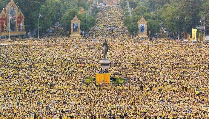 fm91trafficpro's tweet photo. ภาพนี้คงอยู่ในหัวใจเราตลอดไป ❤️ #เรารักในหลวง https://t.co/anCYFMjyAo
