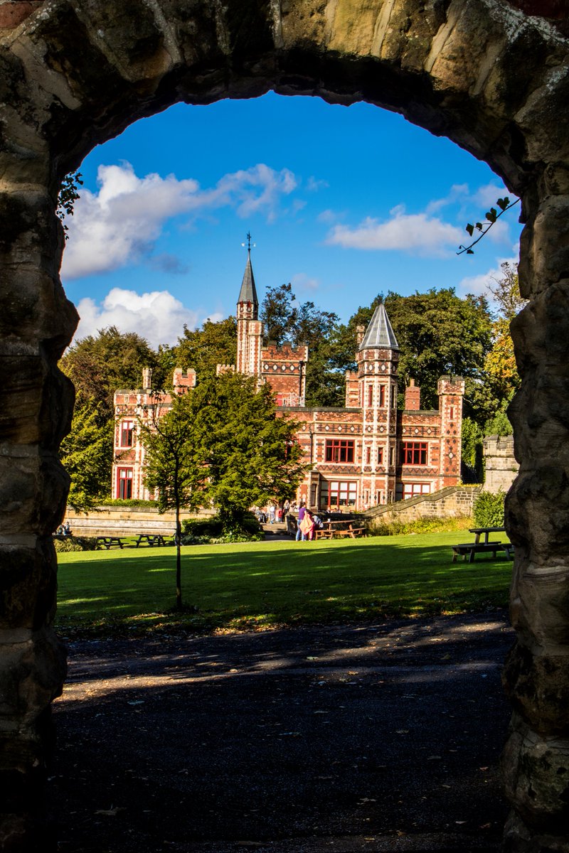 TEternalProject's tweet photo. Saltwell Towers in Saltwell Park https://t.co/fb2KdT9vQh