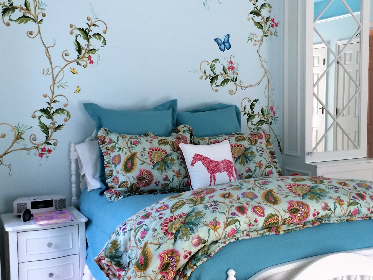 JandLInteriors's tweet photo. #ThrowbackThursday every detail made this room a calming sanctuary for our clients daughter. Let us know your favorite part about this room! https://t.co/SxpAbYQM6E