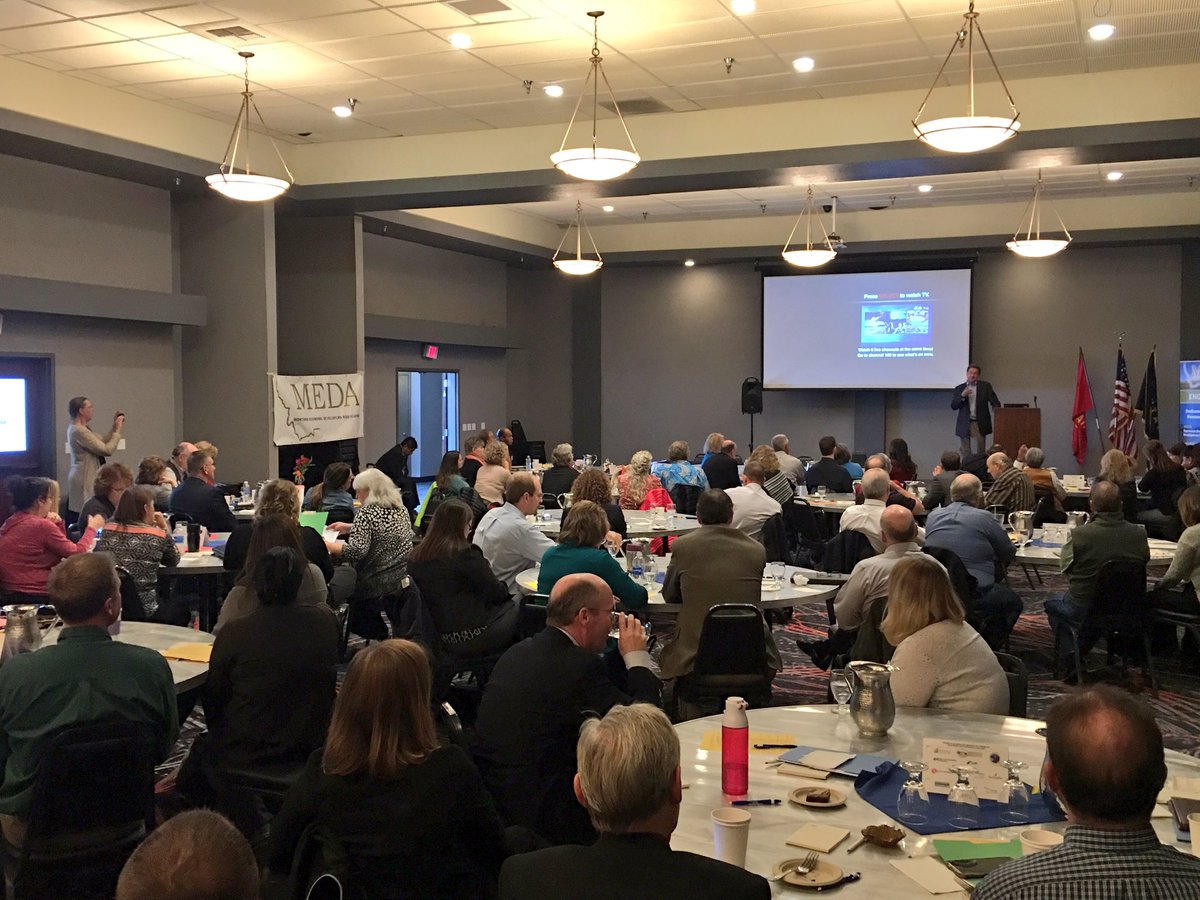becker_sean's tweet photo. Worthy recognition of the impactful @MEDAMembers economic development work. Thx, @GovernorBullock! https://t.co/ZDvsnhuU2n