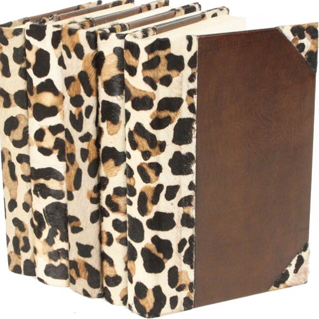 LeatherBooks tweet media