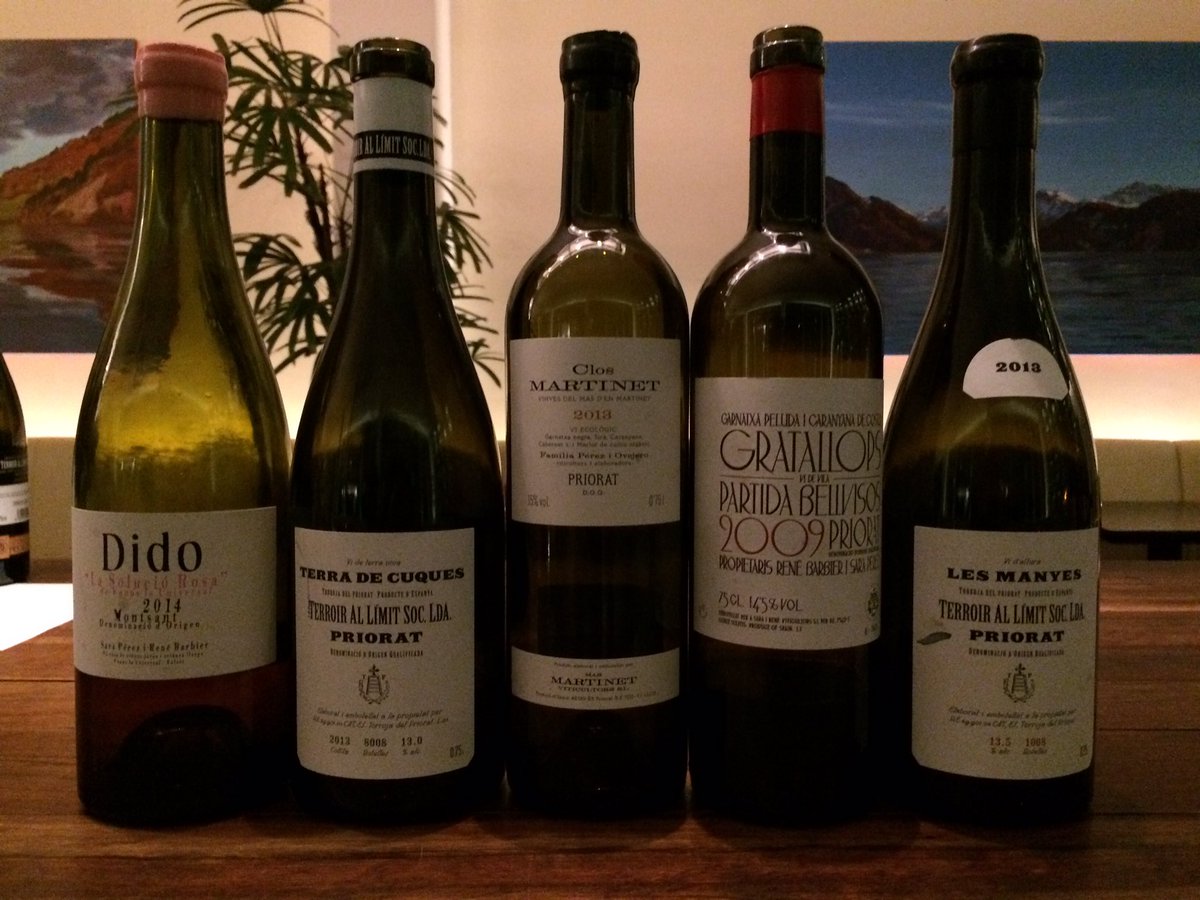 rvallsj's tweet photo. Good job today in Luzern!!! Explain Priorat and Montsant!! Thanks #Smithandsmith and #dominik from #terroir @venusuniversal @MasMartinet https://t.co/jXhWidqJhL